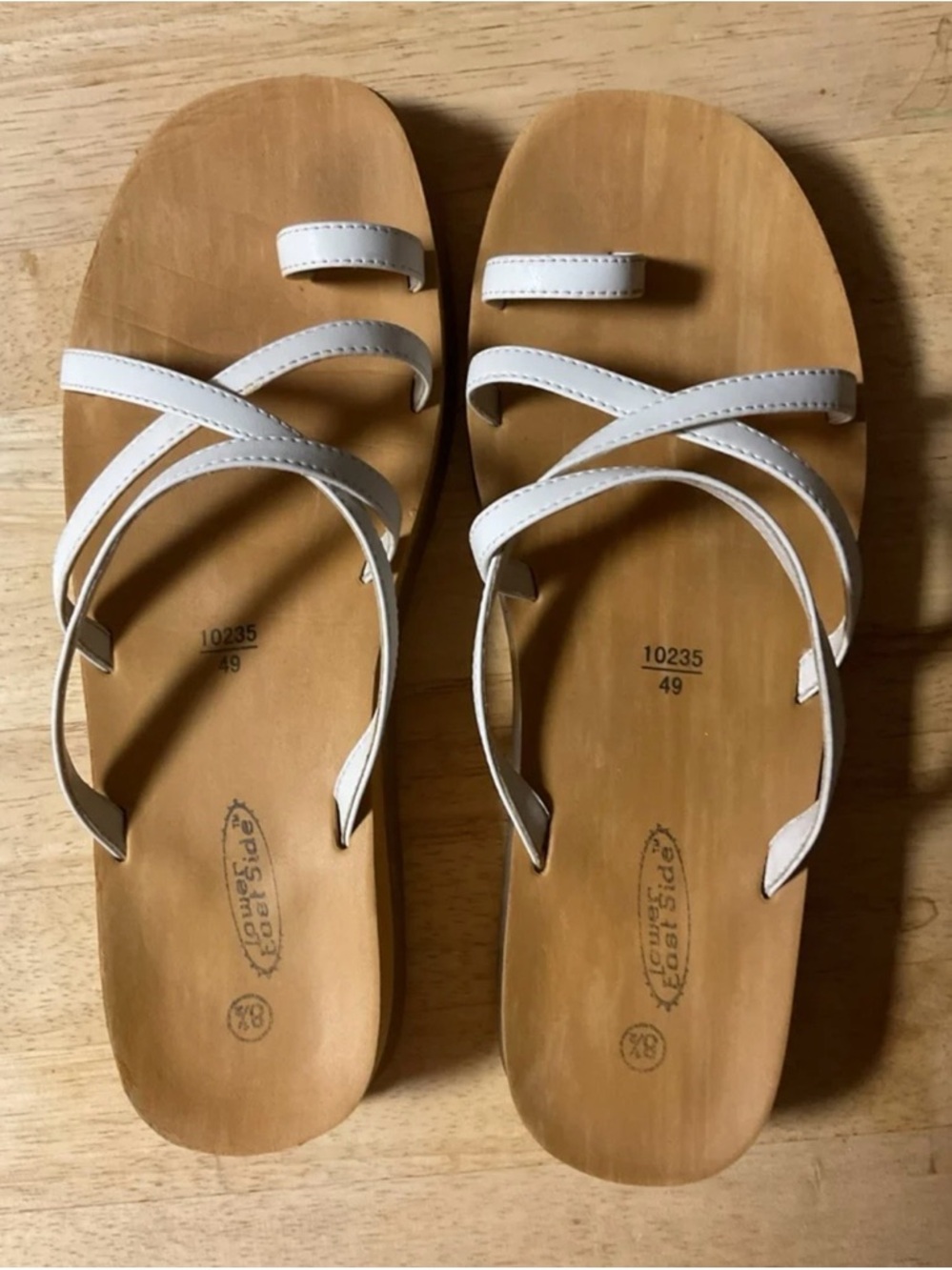 LOWER EAST SIDE White Strappy Flat Women's Sandals